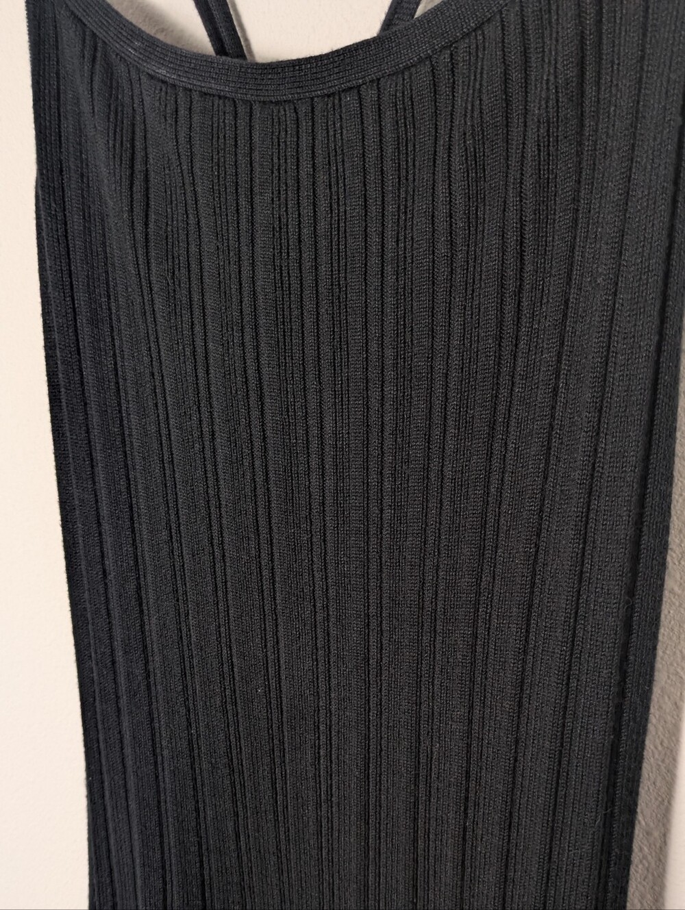 Abercrombie & Fitch Ribbed Mini Dress Size Small Black Cross Back Straps EUC - Picture 3 of 10